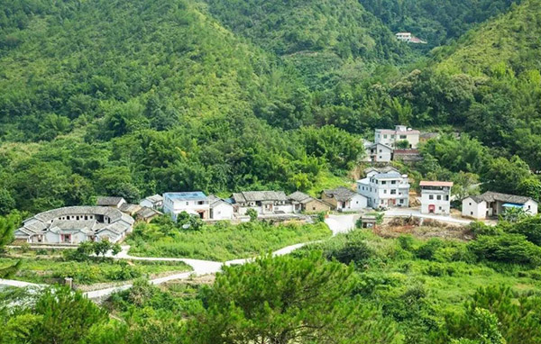 探寻红色之旅（五）打卡梅州红色旅游地—走进巍峨九龙嶂